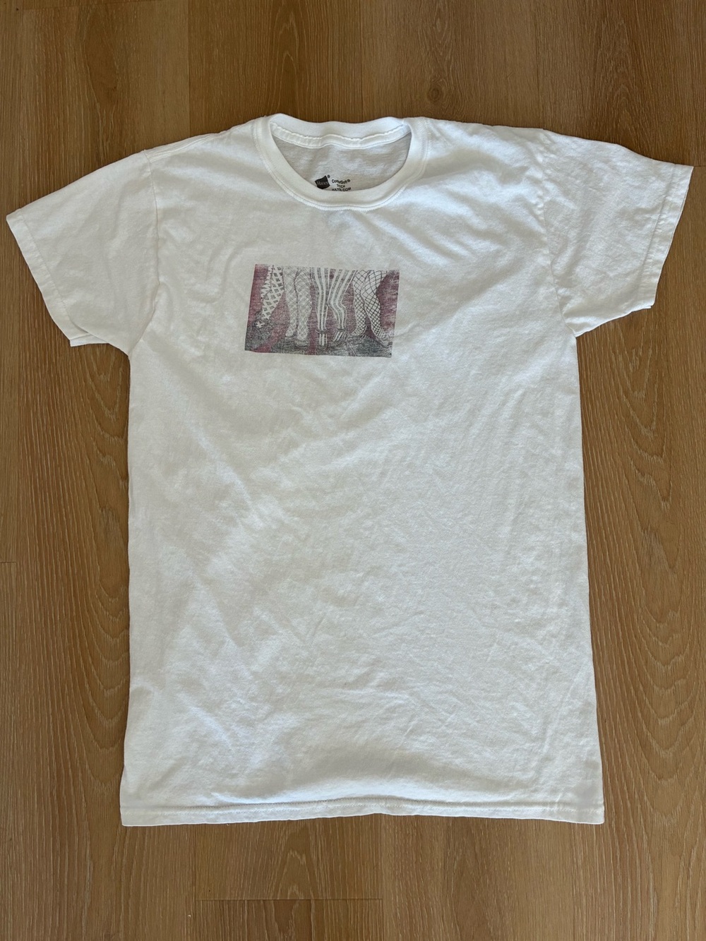 Graphic vintage style tee Men’s size S 100% cotton
